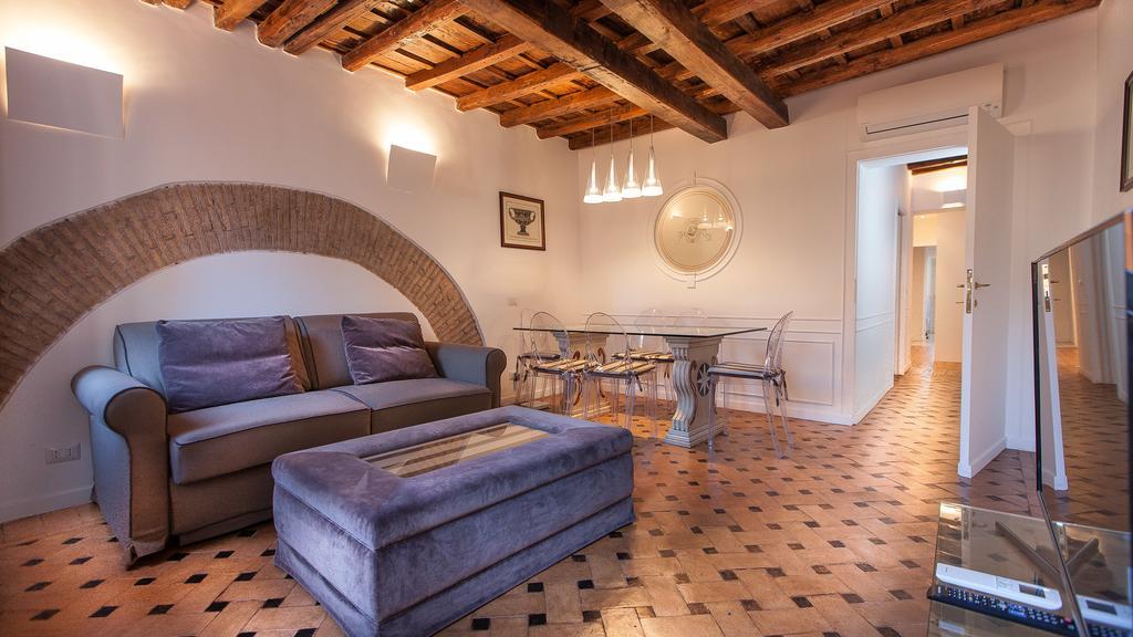 Rental In Rome - Scala Suite Экстерьер фото